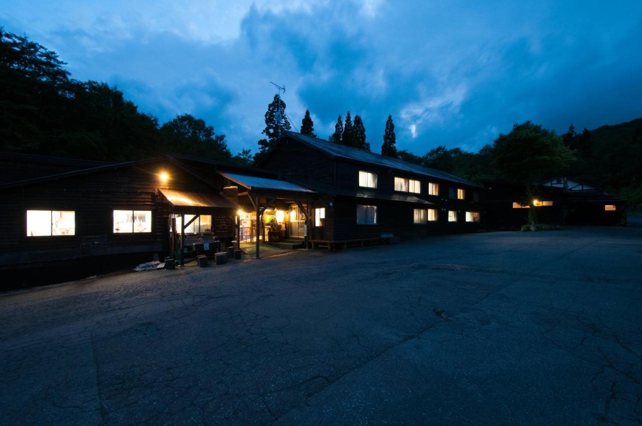 Hotel Yachi Onsen Towada Exterior foto